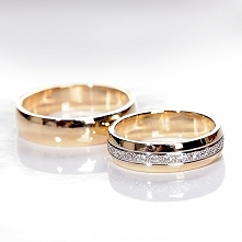 Obrączki z żółtego złota z ...