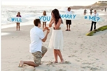 12 pomysłów na nietypowe zaręczyny, które zaskoczą Twoją kobietę