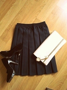 Słodka spódniczka, plisowanka na sprzedaż za 20zł! :)