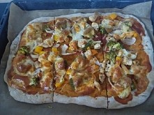 38 dzień, a waga 68,1kg. w tamtym tygodniu waga pokazywała więcej i byłam trochę załamana, ale dzisiaj było trochę lepiej. Ogólnie od początku diety -3,2kg tylko :( a u gory mój...