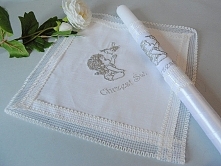 Zestaw do chrztu. Świeca chrzcielna i szatka bawełniana. Rękodzieło.