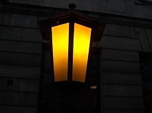 Życie jest kolorowe ! Tylko Ty jesteś daltonistą.
Optymiści po prostu nie dopuszczaja do siebie czarnych myśli. Oni je kolorują,