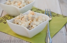 SAŁATKA ŻYDOWSKA BEZ ZIEMNIAKÓW. Dietetyczna wersja sałatki żydowskiej.