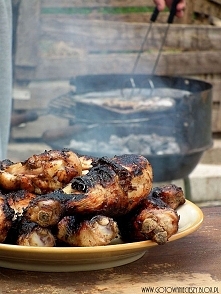 Piwno pomarańczowe podudzia z grilla