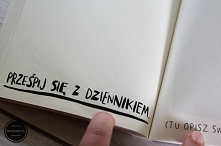 Dlaczego ludzie uwielbiają książkę „Zniszcz ten dziennik”?