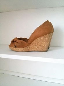 37 Koturny H&M karmelowe sandałki stylizacja