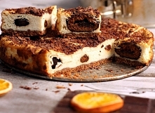 Sernik z pierniczkami