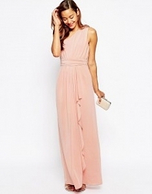 wieczorowa sukienka na wesele