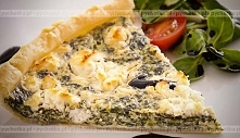 Pizza z borowikami i szpinakiem