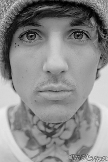 Oliver Sykes