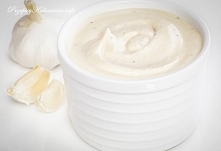 Dip czosnkowy