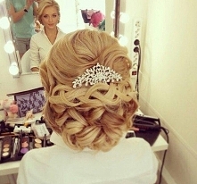 Śliczna fryzura, idealna dl...