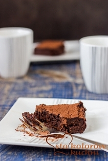 Brownie bez cukru i mąki

"Ciasto genialne w smaku.  Najbardziej czuć w nim śliwki.  Jest dość delikatne, bardzo mokre"

Przepis po kliknięciu w zdjęcie!! :)