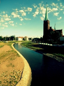 Legnica wczesną wiosną. W każdym miejscu znaleźć można coś magicznego...