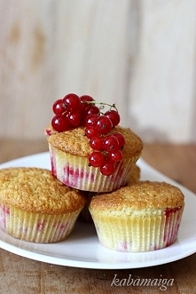 muffinki porzeczkowo – kokosowe