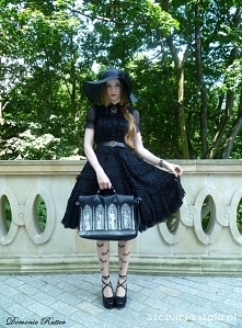 MAD TEA PARTY MOURNING