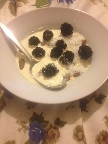 szybki deser po ciezkim dniu:)