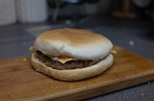 Cheeseburger z McDonald’s

Przepis po kliknięciu w zdjęcie!