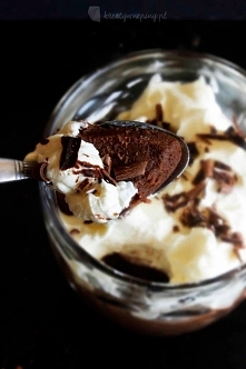Deser Mleczny Czekolada-kajmak; Po przepis kliknij w zdjęcie :)