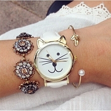 Zegarek biały Kot - 21,99zł - klik w zdjęcie