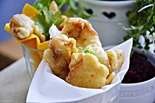 Pyszny filet w chrupiącym cieście a'la kfc a nawet lepsze, bo domowe i wiemy, co do nich dodaliśmy. Palce lizać ! Polecam :)