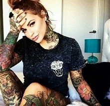 tattoo girl