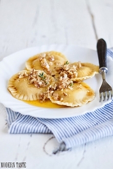 Ravioli z dynią i orzechami