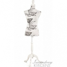 Prowansalski manekin Aluro pokryty piękną tkaniną w motyle.