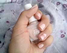 Przerwany róż - Moje nude paznokcie