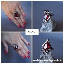 Bajkowy pierścień, ręcznie wykonany od podstaw, z białego brązu, z naturalnym kamieniem szlachetnym kwarcem czerwonym.Zdobiony również kryształkami Swarovski