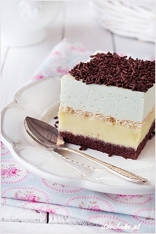 Ciasto „miętusek” – przepis ilovebake.pl