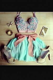 Ajajaja (y)
Styl sam raz na...