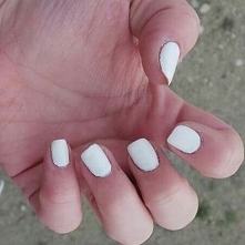 Biały lakier Golden Rose ^-^