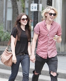 Lily Collins i Jamie Campbell Brown znowu razem <3