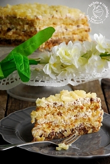 Tort bakaliowy na białkach ...