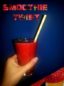 Pogoda coraz ładniejsza <3 
Robi się coraz bardziej słonecznie i niech już tak zostanie:)

Dla spragnionych słońca przesyłam przepis na smoothie twist czyli orzeźwiający i py...