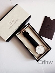 NOWY ZEGAREK DANIEL WELLINGTON NA GWARANCJI  ( KLIKNIJ W ZDJĘCIE )