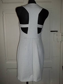 Sukienka dla znajomej.