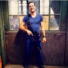 Jesse Lee Soffer
Uwielbiam go!