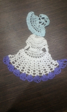 Szydełkowa panienka