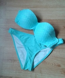 Śliczne miętowe bikini <3