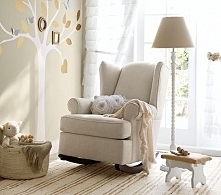 Kącik dla mamy w pokoju dziecka