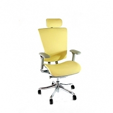 Żółty fotel biurowy