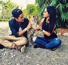 Austin I Becky G <3