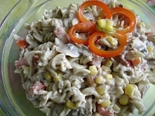 sałatka makaronowa tuńczykiem