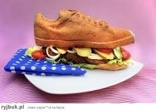 dziwna kanapka