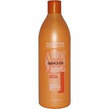 Matrix Sleek look 

Polecacie ten szampon? Wygładza włosy i są mniej puszyste? :)
