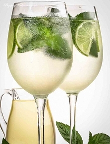 Szampan z miętą i limonką