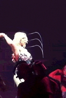 Jak robię striptiz.