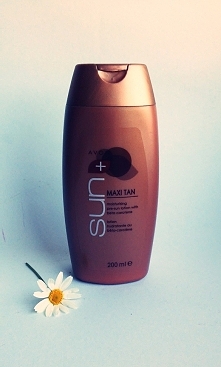 AVON. Balsam przyśpieszajacy i wzmacniający opalenizne